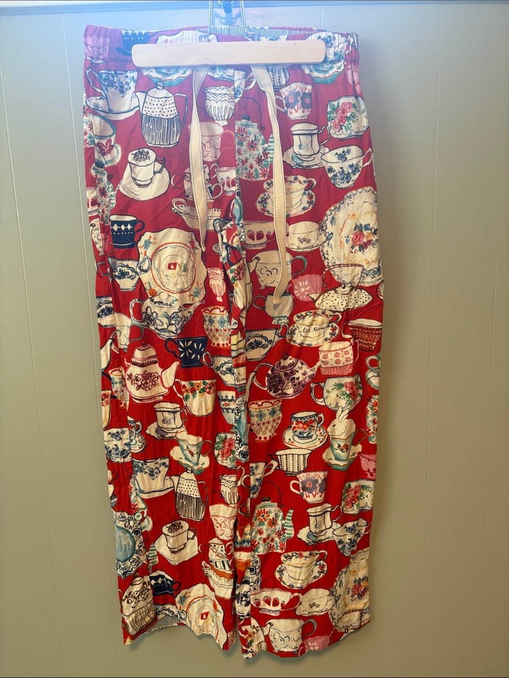 Lika Red Teacup & Saucer Printed Pajama Pants w/ blue and white strip lining